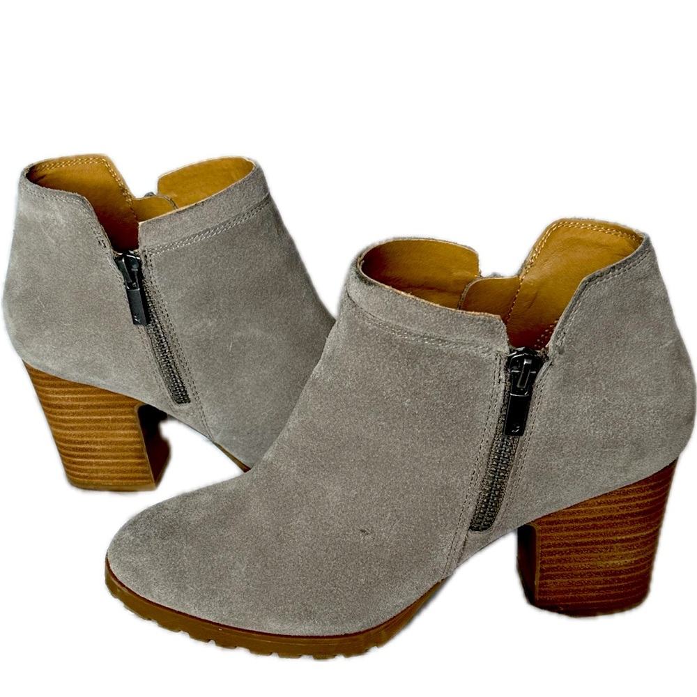 LUCKY BRAND Noryn Suede Chunky Zip Ankle Boots - 9M